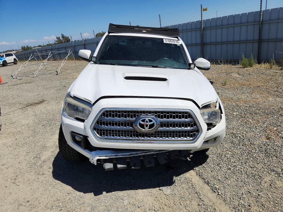2017 Toyota Tacoma VIN 5TFCZ5ANXHX082784 COPART salvage auction — FRONT END, Ca - Salvage Certificate, sold $1,750 on 2026-07-30 (photo 5)