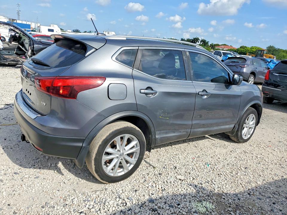 2018 Nissan Rogue VIN JN1BJ1CP2JW182161 COPART salvage auction — WATER/FLOOD, Fl - Certificate Of Destruction, sold $3,550 on 2026-07-09 (photo 3)