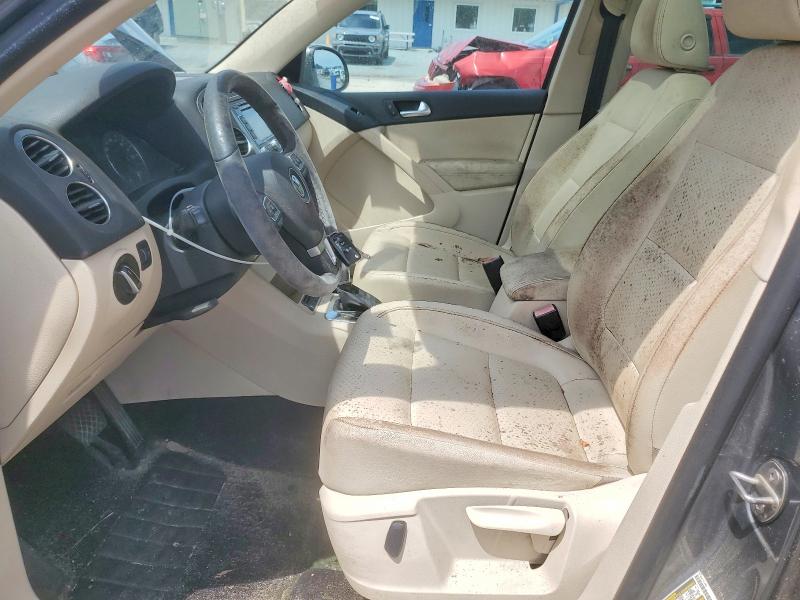 2012 Volkswagen Tiguan VIN WVGAV7AX0CW003956 COPART salvage auction — WATER/FLOOD, Nc - Dealer Only Clean Title, sold $225 on 2026-07-27 (photo 7)