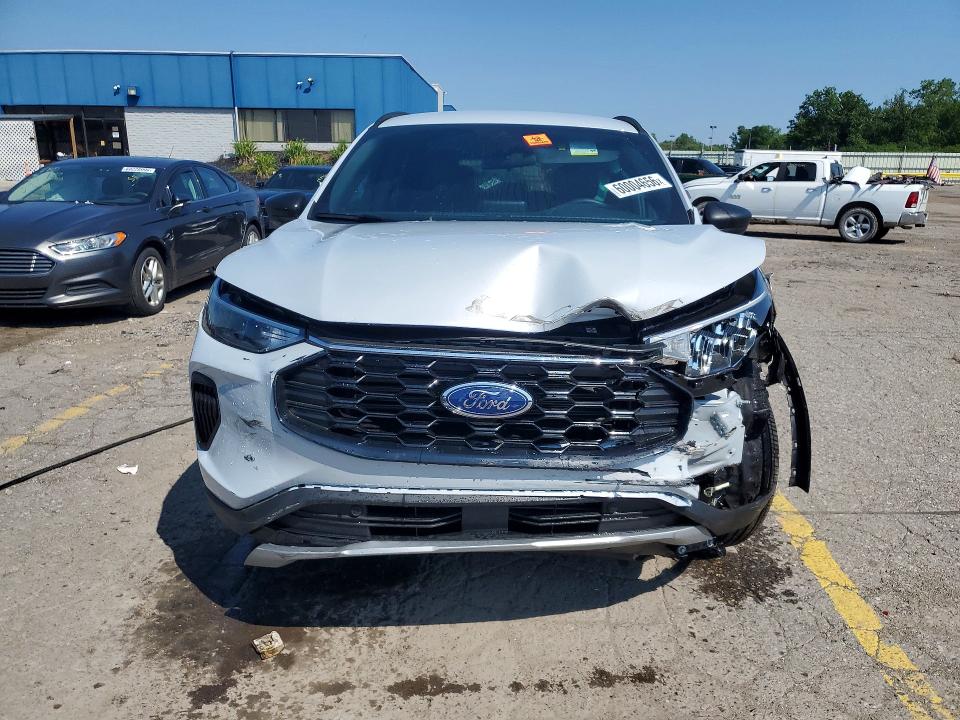 2026 Ford Escape VIN 1FMCU9MN6TUA12089 COPART salvage auction — FRONT END, Mi - Cert Of Title-Salvage Vehicle, sold $2,200 on 2026-09-10 (photo 5)