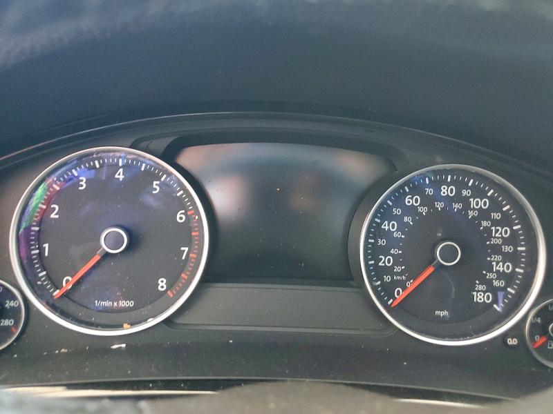 2012 Volkswagen Touareg VIN WVGFF9BP0CD005246 COPART salvage auction — FRONT END, Tx - Salvage Vehicle Title, sold $300 on 2026-08-07 (photo 9)