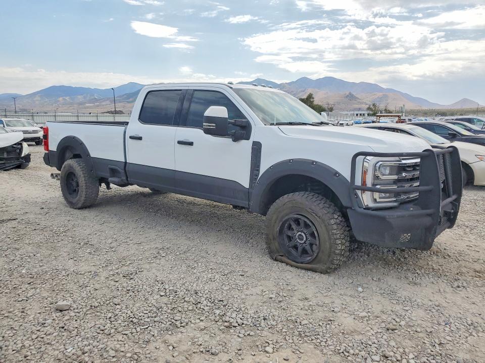 2024 Ford F350 VIN 1FT8W3BMXREC60487 COPART salvage auction — FRONT END, Tx - Salvage Vehicle Title (P), sold $19,800 on 2026-07-31 (photo 4)