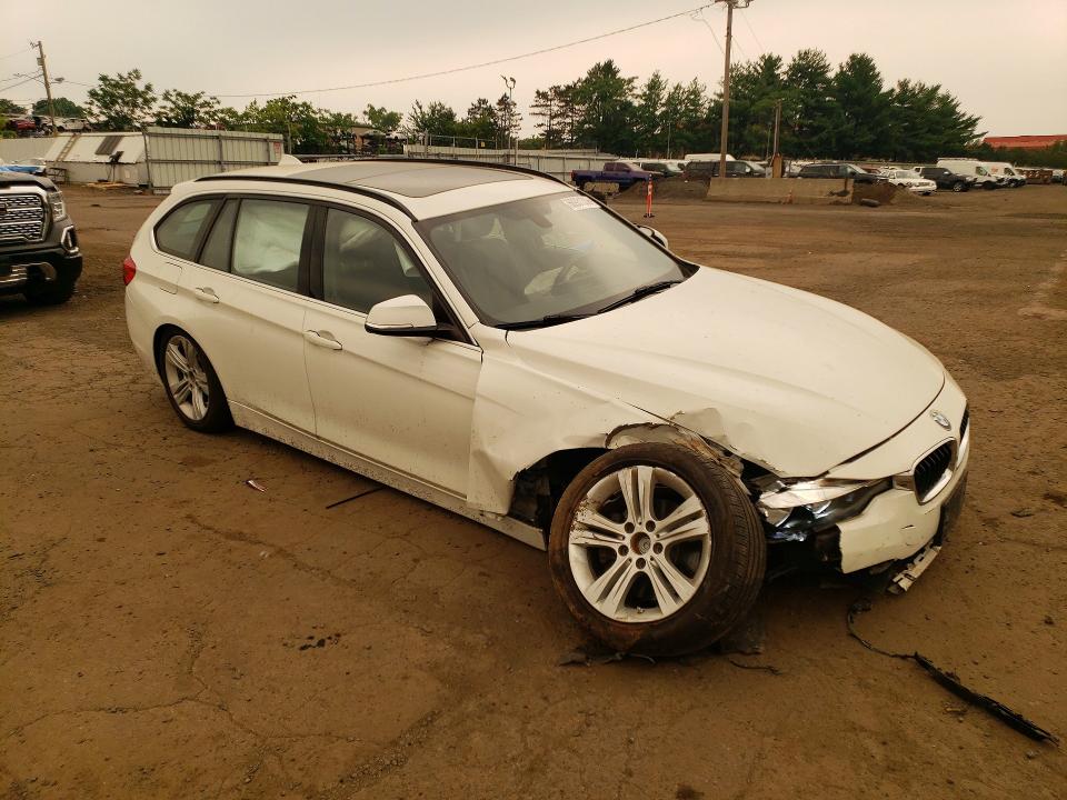 2017 BMW 3 series VIN WBA8K3C55HK678696 COPART salvage auction — FRONT END, CT - CERT OF TITLE-SALVAGE, sold $525 on 2026-07-24 (photo 4)