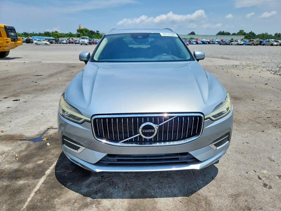 2018 Volvo Xc60 VIN YV4A22RL3J1009789 COPART salvage auction — VANDALISM, Fl - Cert Of Title Slvg Rebuildable, sold $5,700 on 2026-08-10 (photo 5)
