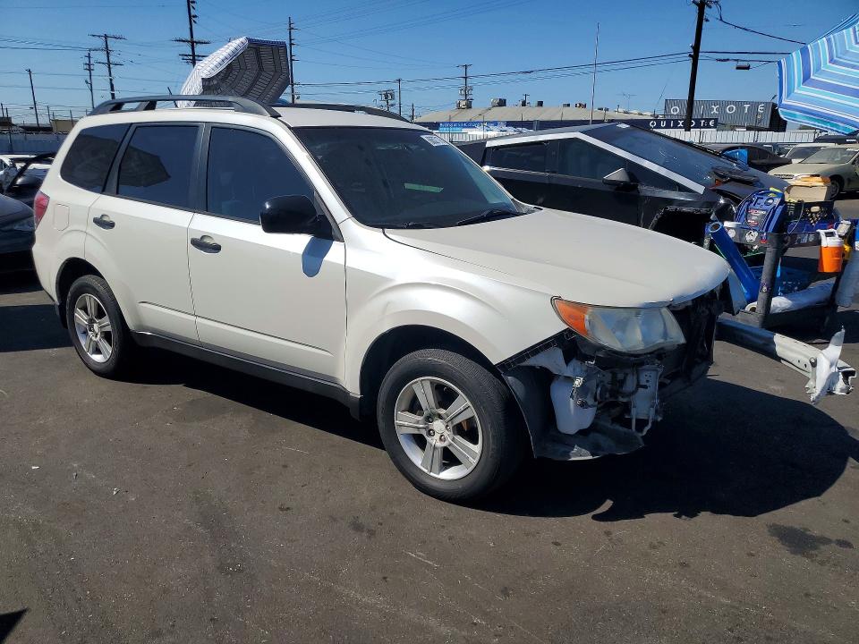 2013 Subaru Forester VIN JF2SHABC1DH432944 COPART salvage auction — FRONT END, Ca - Dis/Dlr/Exp Only Clean Title, sold $550 on 2026-07-27 (photo 4)