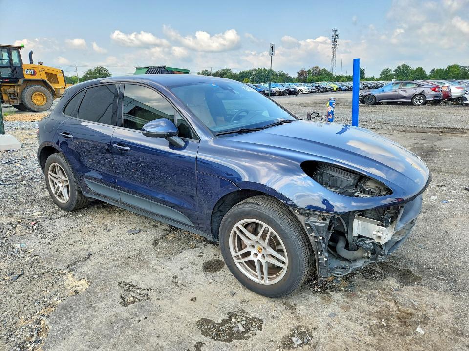 2018 Porsche Macan VIN WP1AA2A56JLB20844 COPART salvage auction — FRONT END, Va - Cert Of Title - Salvage, sold $8,100 on 2026-08-19 (photo 4)
