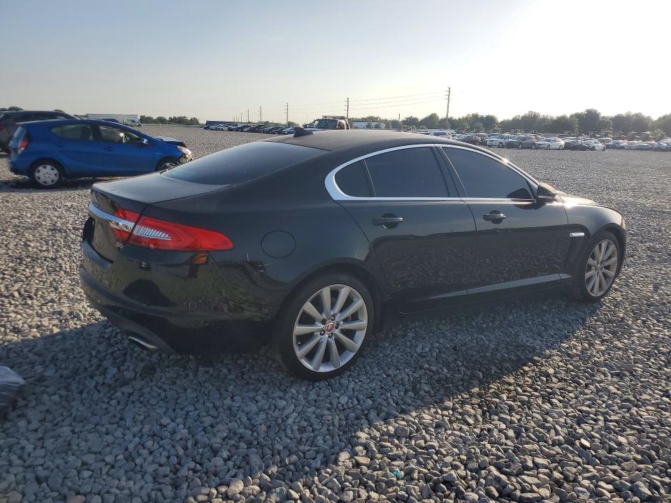 2014 Jaguar Xf VIN SAJWA0EXXE8U30805 COPART salvage auction — FRONT END, Fl - Cert Of Title Slvg Rebuildable, sold $1,350 on 2026-07-17 (photo 3)