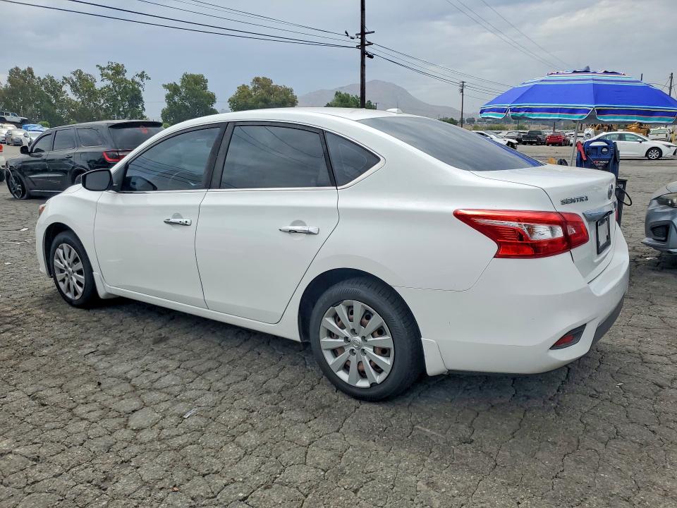 2017 Nissan Sentra VIN 3N1AB7AP6HY318311 COPART salvage auction — MINOR DENT/SCRATCHES, Ca - Dis/Dlr/Exp Only Clean Title, sold $1,800 on 2026-07-18 (photo 2)