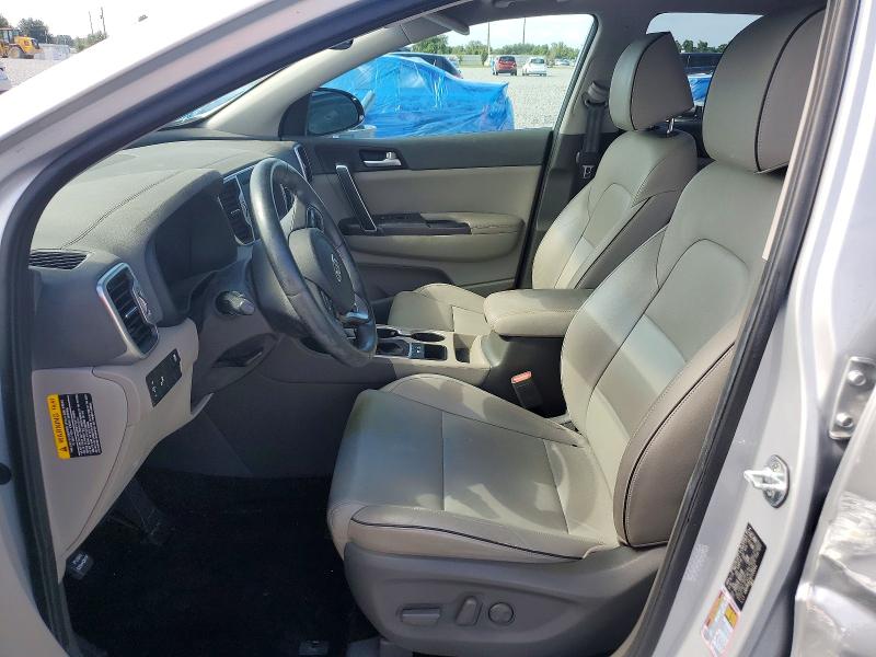 2017 Kia VIN KNDPN3ACXH7215544 COPART salvage auction — SIDE, Fl - Cert Of Title Slvg Rebuildable, sold $3,100 on 2026-07-17 (photo 7)