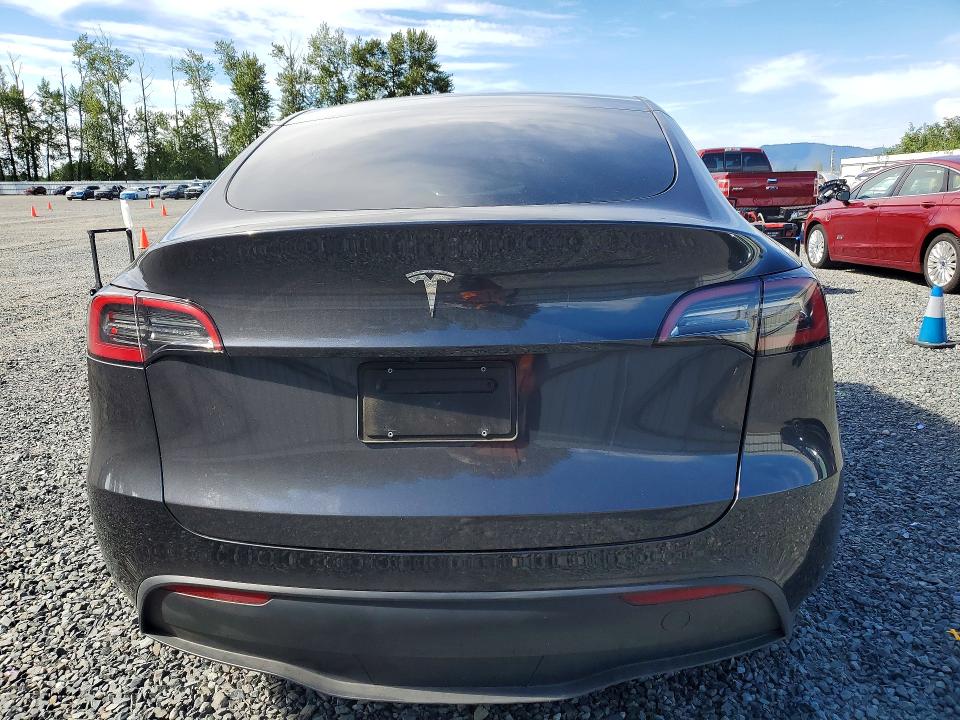 2024 Tesla Model y VIN 7SAYGDED2RF053608 COPART salvage auction — FRONT END, WA - BILL OF SALE, sold $8,900 on 2026-07-27 (photo 6)