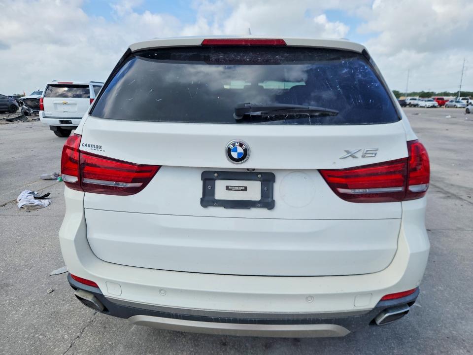 2018 BMW X5 VIN 5UXKR2C53J0Z21663 COPART salvage auction — MINOR DENT/SCRATCHES, La - Certificate Of Title (P), sold $775 on 2026-07-29 (photo 6)