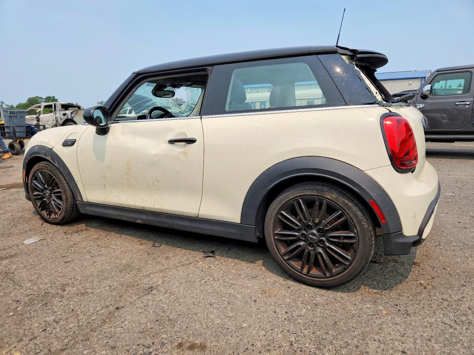 2023 Mini Cooper VIN WMW53DH02P2T36141 COPART salvage auction — ROOF, Pa - Certificate Of Salvage, sold $8,000 on 2026-08-11 (photo 2)