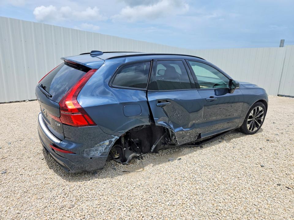 2026 Volvo Xc60 VIN YV4H60RC0T1454162 COPART salvage auction — SIDE, FL - CERTIFICATE OF TITLE, sold $22,900 on 2026-08-10 (photo 3)