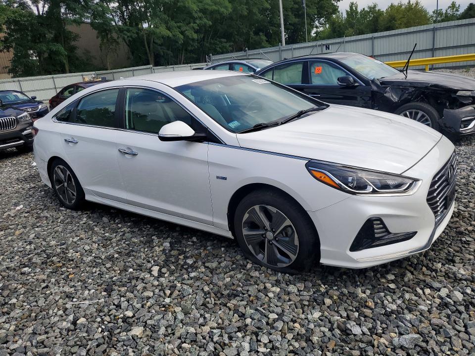 2019 Hyundai Sonata VIN KMHE14L2XKA093996 COPART salvage auction — MINOR DENT/SCRATCHES, Ma - Cert Of Title-Salvage, sold $125 on 2026-07-29 (photo 4)