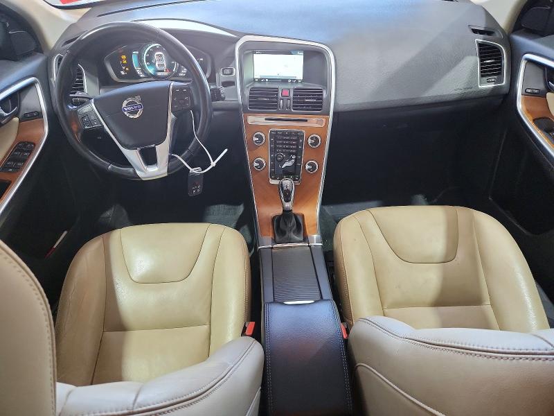 2017 Volvo Xc60 VIN YV440MRU9H2021294 COPART salvage auction — NORMAL WEAR, Nh - Certificate Of Title, sold $1,050 on 2026-08-04 (photo 8)