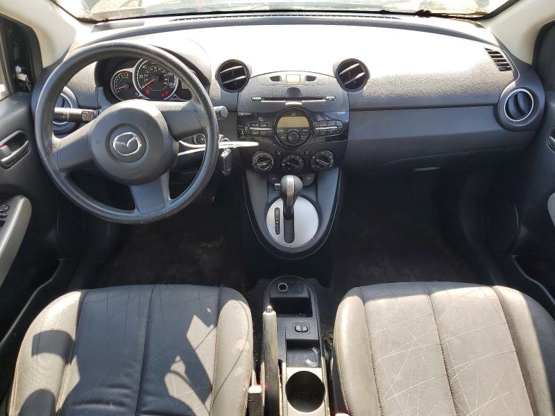 2011 Mazda 2 VIN JM1DE1HYXB0124198 COPART salvage auction — MINOR DENT/SCRATCHES, Pa - Cert Of Title, sold $825 on 2026-07-17 (photo 8)
