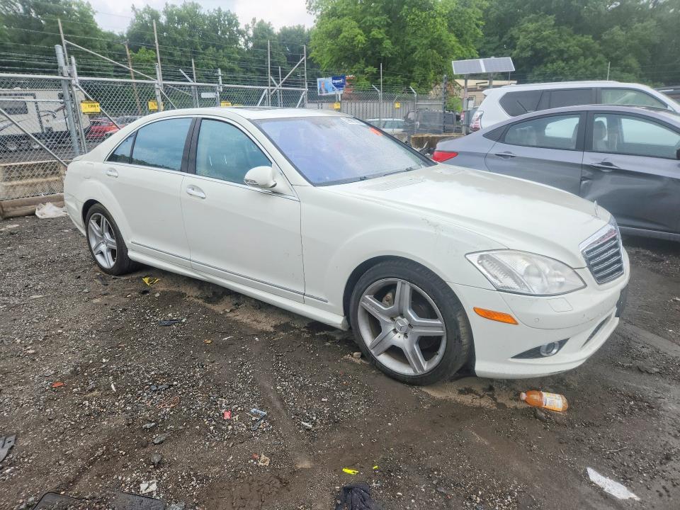 2009 Mercedes-benz S class VIN WDDNG71X39A246107 COPART salvage auction — MINOR DENT/SCRATCHES, MD - CERTIFICATE OF TITLE, sold $1,500 on 2026-07-28 (photo 4)
