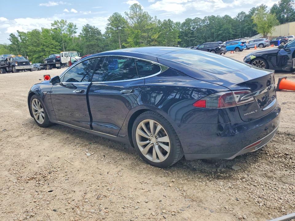 2013 Tesla Model s VIN 5YJSA1DP2DFP24802 COPART salvage auction — MINOR DENT/SCRATCHES, Nc - Dealer Only Clean Title, sold $1,050 on 2026-07-31 (photo 2)