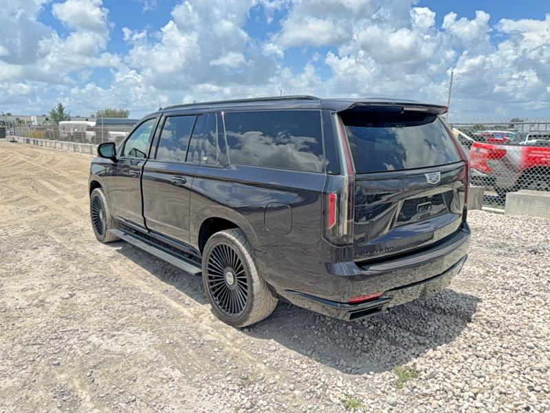 2023 Cadillac Escalade ESV VIN 1GYS3PKL2PR563390 COPART salvage auction — NORMAL WEAR, Fl - Cert Of Title Slvg Rebuildable (P), sold $47,500 on 2026-08-06 (photo 3)