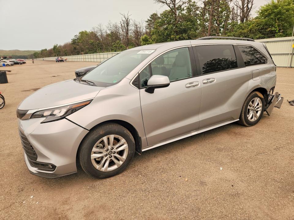 2025 Toyota Sienna VIN 5TDJSKFC4SS182037 — COPART salvage auction photo
