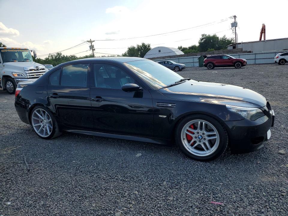 2006 BMW M5 VIN WBSNB93526B581941 COPART salvage auction — MINOR DENT/SCRATCHES, FL - CERTIFICATE OF TITLE (P), sold $19,000 on 2026-07-17 (photo 4)