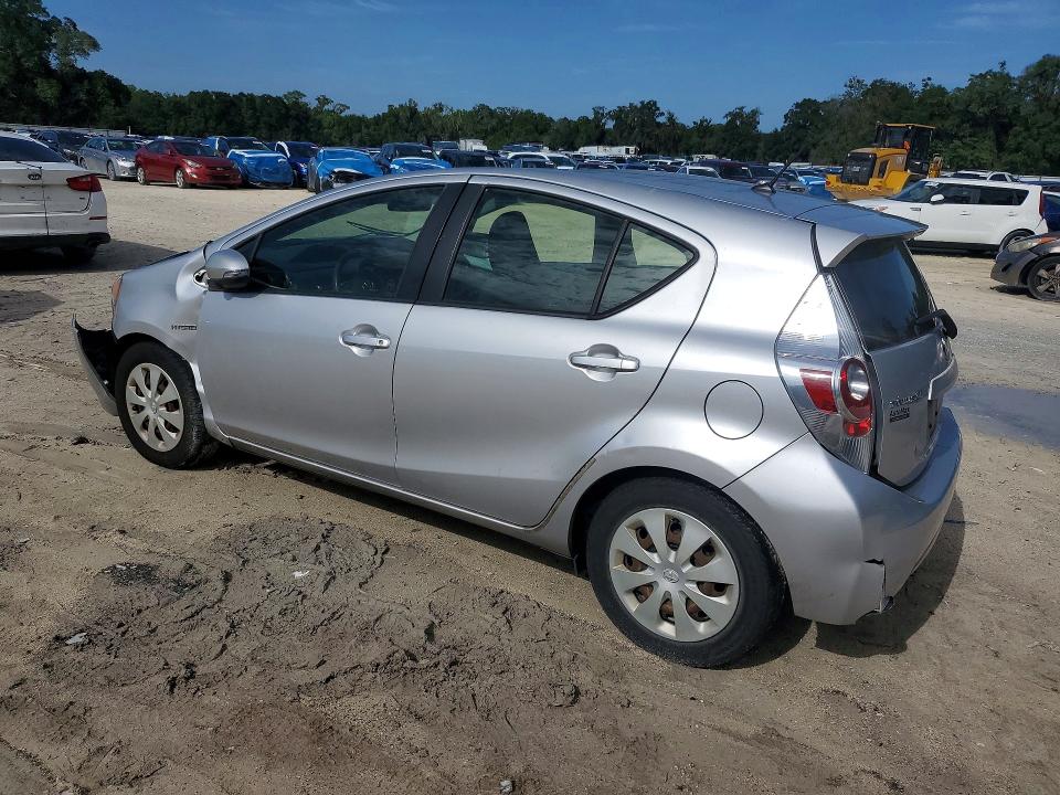 2013 Toyota Prius c VIN JTDKDTB3XD1545029 COPART salvage auction — FRONT END, FL - CERT OF TITLE SLVG REBUILDABLE, sold $375 on 2026-07-28 (photo 2)