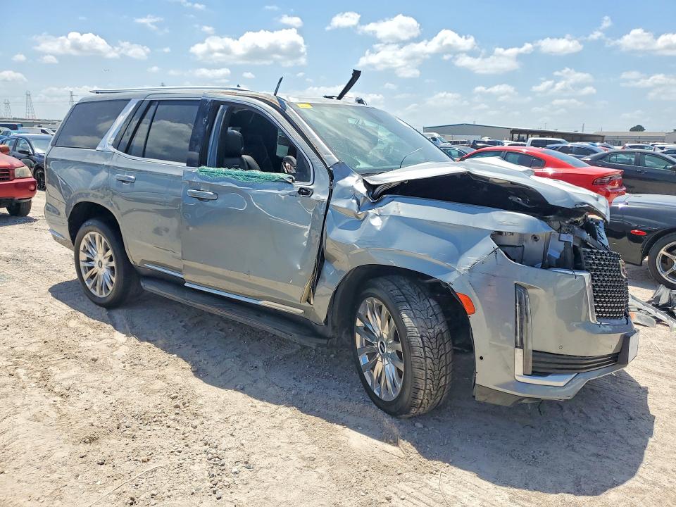 2024 Cadillac Escalade VIN 1GYS3BKL1RR417701 COPART salvage auction — ROLLOVER, Tx - Salvage Vehicle Title, sold $11,700 on 2026-07-31 (photo 4)