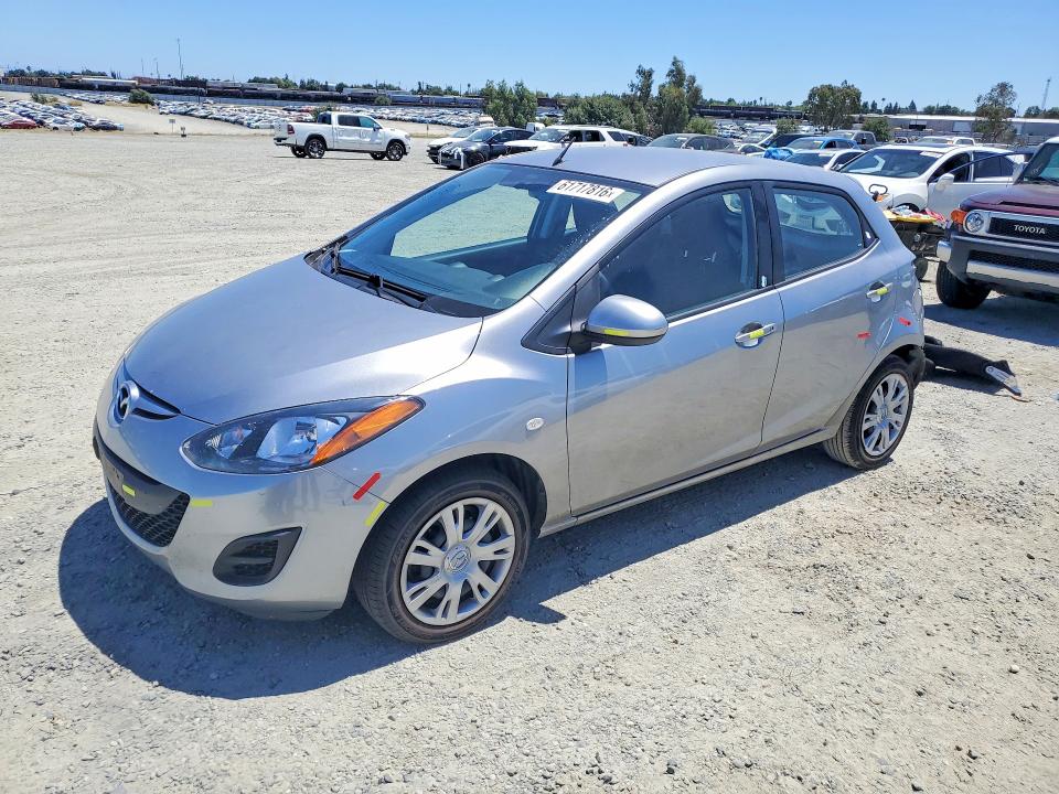 2011 Mazda 2 VIN JM1DE1HZ4B0125534 COPART salvage auction — REAR END, CA - SALVAGE CERTIFICATE, sold $750 on 2026-07-23 (photo 1)