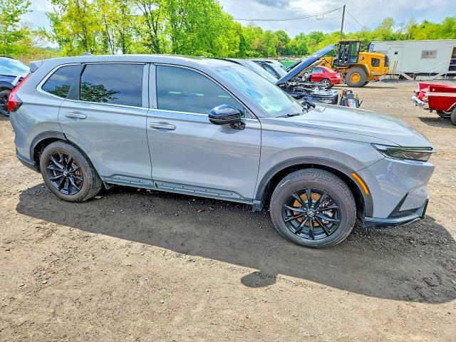 2025 Honda Cr-v VIN 7FARS6H89SE070975 COPART salvage auction — INTERIOR BURN, NJ - CERT OF TITLE-SALVAGE (P), sold $15,500 on 2026-07-23 (photo 4)