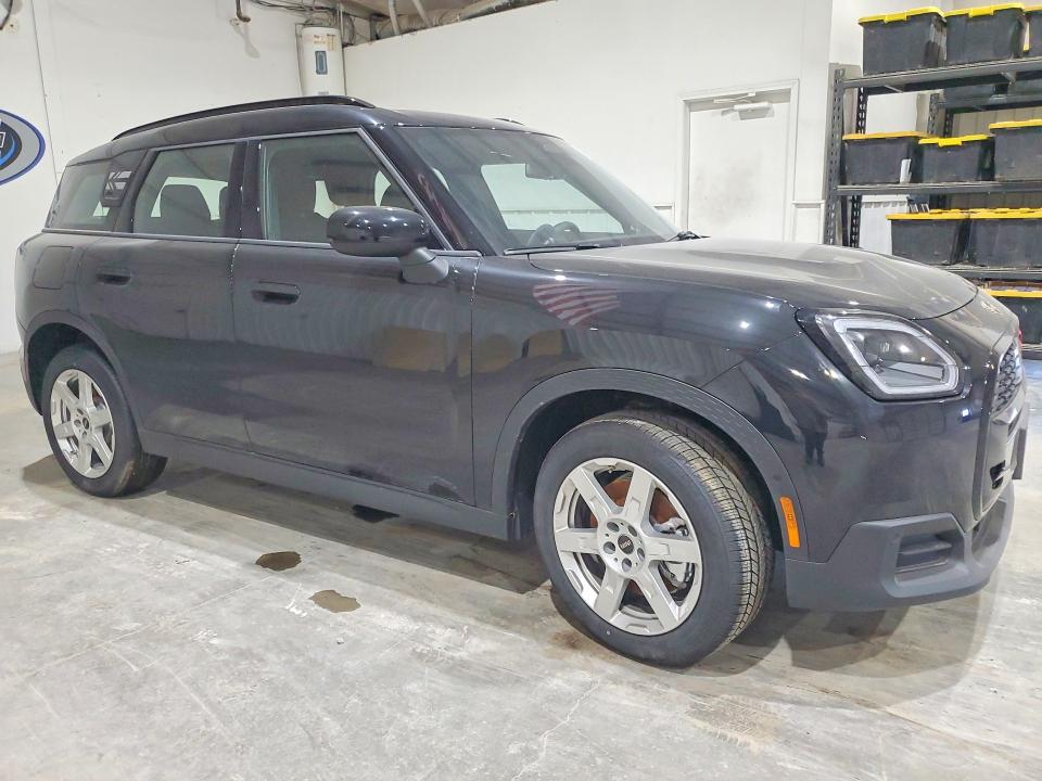 2027 Mini Countryman VIN WMZ23GA03V7V53215 COPART salvage auction — MECHANICAL, Fl - Cert Of Title-Slvg Rebld Flood, sold $10,000 on 2026-07-20 (photo 4)