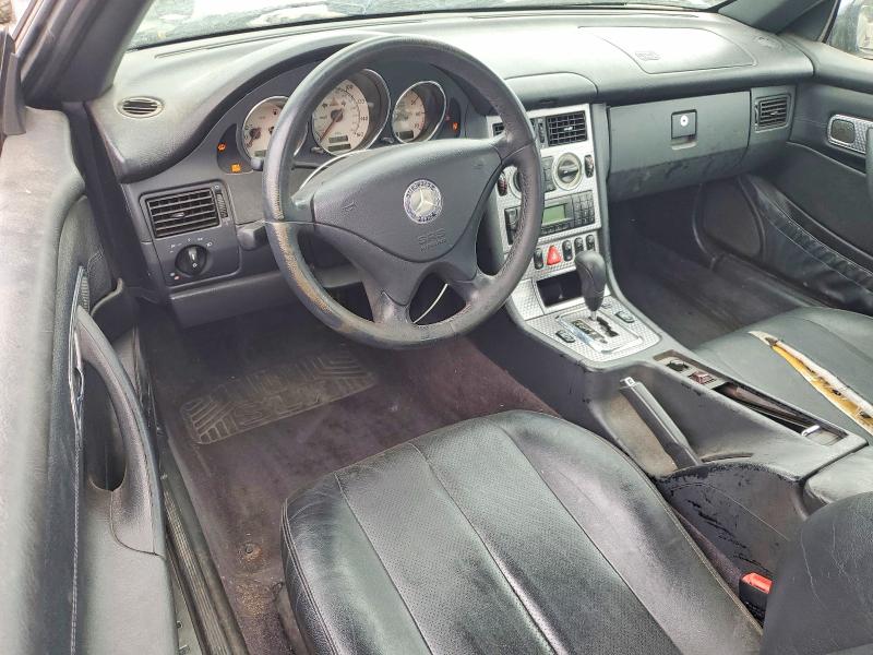 2001 Mercedes-benz Slk-class VIN WDBKK49F81F179032 COPART salvage auction — FRONT END, Az - Certificate Of Title, sold $125 on 2026-07-30 (photo 8)