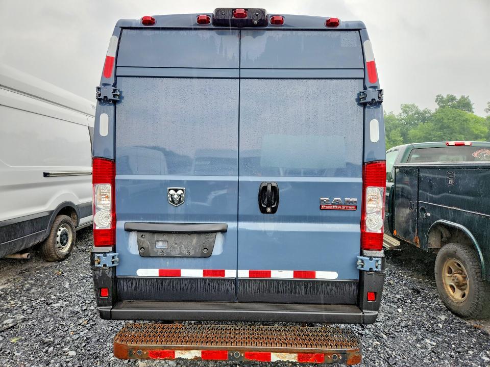 2020 Ram Promaster 3500 VIN 3C6URVJG6LE143974 COPART salvage auction — MINOR DENT/SCRATCHES, PA - CERT OF TITLE, sold $275 on 2026-08-12 (photo 6)