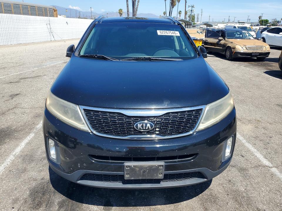 2015 Kia Sorento VIN 5XYKU4A72FG587790 COPART salvage auction — MECHANICAL, Ca - Dis/Dlr/Exp Only Clean Title, sold $100 on 2026-07-28 (photo 5)