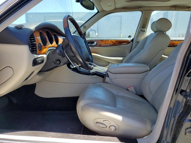 2002 Jaguar Xj series VIN SAJDA15B32MF42532 COPART salvage auction — MINOR DENT/SCRATCHES, Ca - Dis/Dlr/Exp Only Clean Title, sold $475 on 2026-07-31 (photo 7)