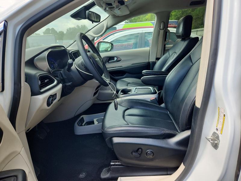 2024 Chrysler Pacifica VIN 2C4RC1BG3RR116410 COPART salvage auction — MINOR DENT/SCRATCHES, Tx - Certificate Of Title, sold $7,600 on 2026-07-28 (photo 7)