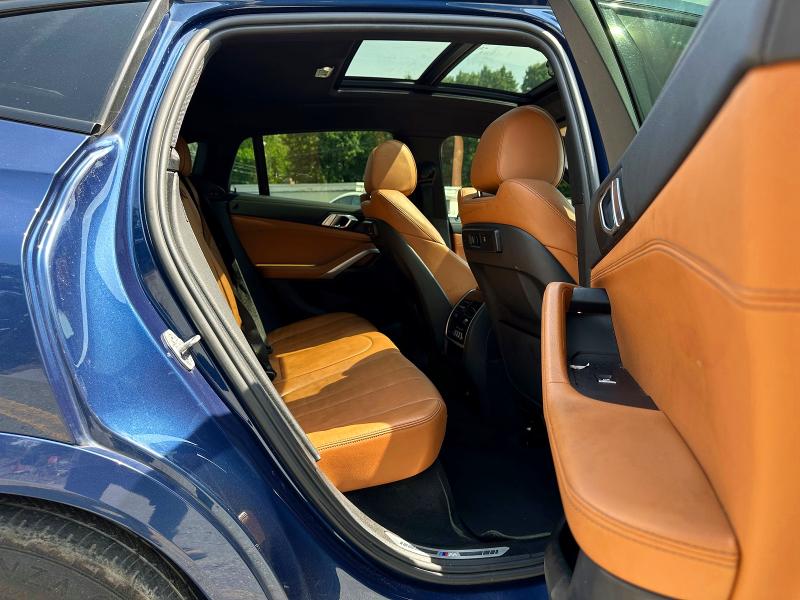 2022 BMW X6 VIN 5UXCY6C08N9L59277 COPART salvage auction — MINOR DENT/SCRATCHES, MD - CERTIFICATE OF TITLE, sold $35,750 on 2026-07-30 (photo 9)