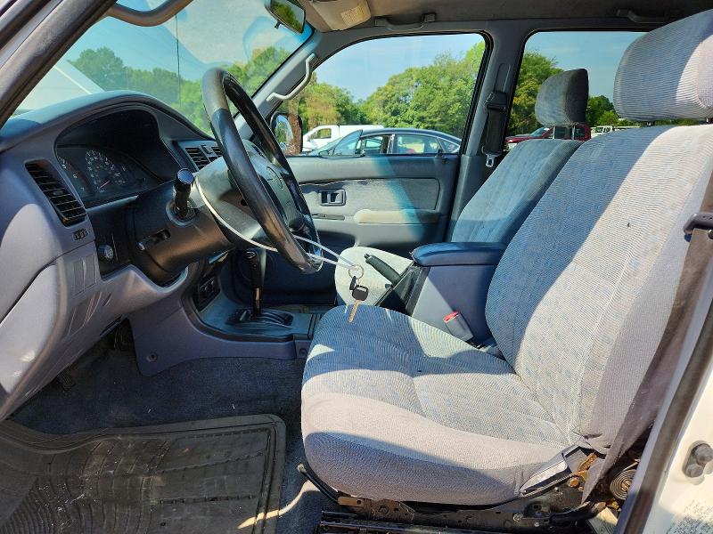 2000 Toyota VIN JT3GM84RXY0065657 COPART salvage auction — MINOR DENT/SCRATCHES, Nc - Dealer Only Clean Title, sold $425 on 2026-07-13 (photo 7)