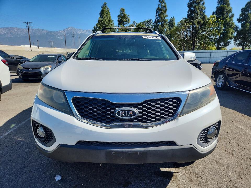 2012 Kia Sorento VIN 5XYKU4A25CG298287 COPART salvage auction — MECHANICAL, CA - DIS/DLR/EXP ONLY CLEAN TITLE, sold $1,300 on 2026-07-09 (photo 5)