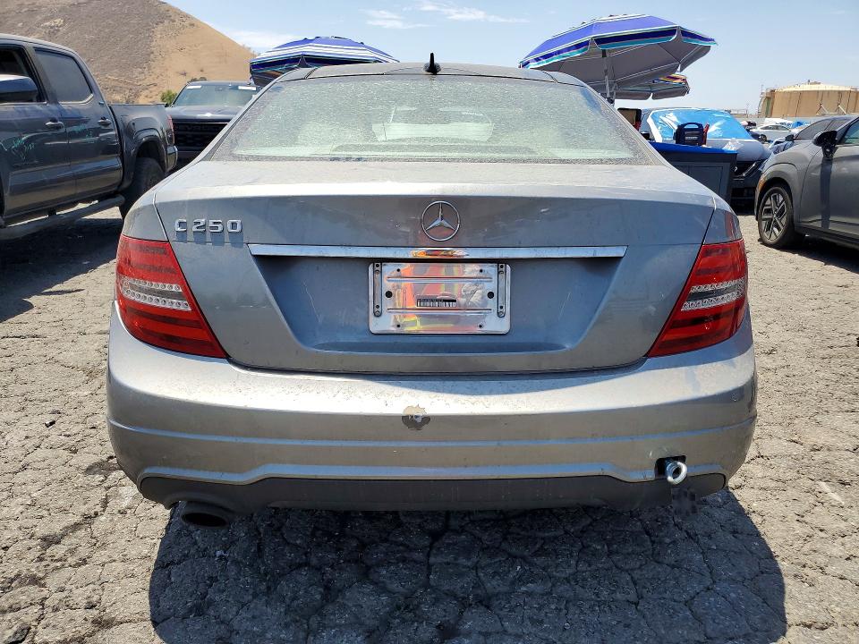 2012 Mercedes-benz C-klasse VIN WDDGJ4HBXCF801034 COPART salvage auction — FRONT END, CA - SALVAGE CERTIFICATE, sold $425 on 2026-07-27 (photo 6)