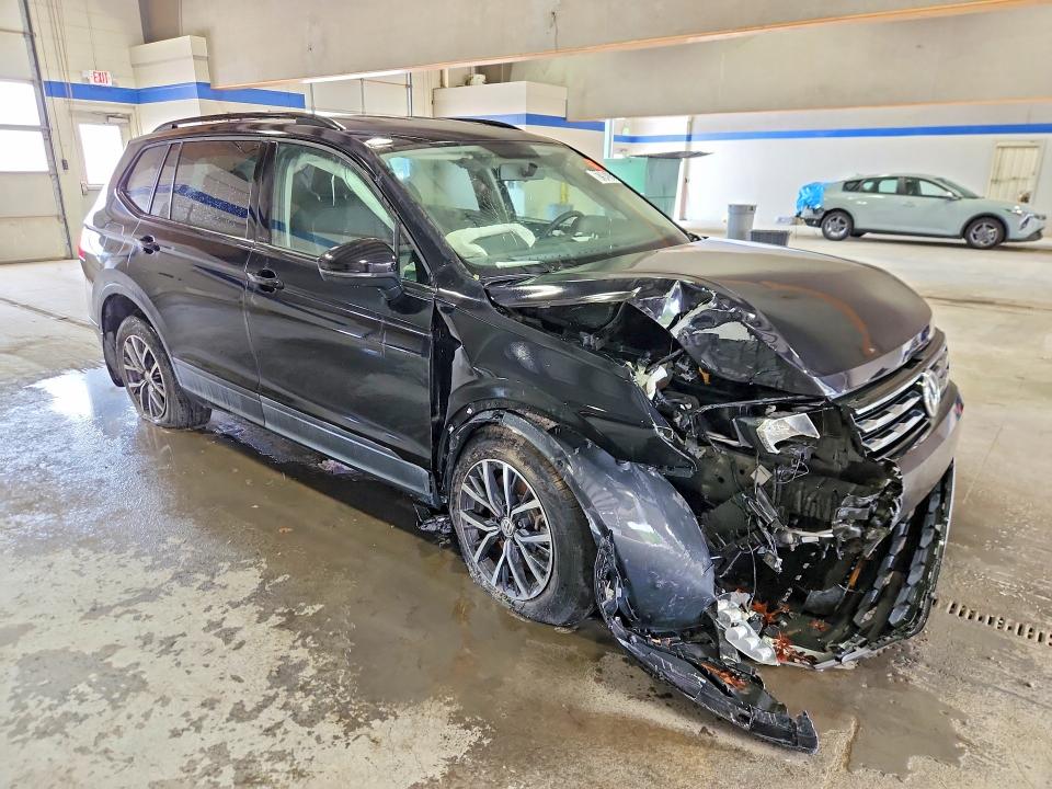 2021 Volkswagen Tiguan VIN 3VV1B7AXXMM121562 COPART salvage auction — FRONT END, WV - CERTIFICATE OF TITLE, sold $1,500 on 2026-08-11 (photo 4)