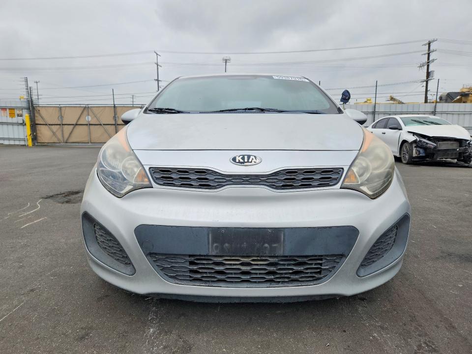2014 Kia Rio VIN KNADN5A3XE6355414 COPART salvage auction — MECHANICAL, Ca - Dis/Dlr/Exp Only Clean Title, sold $475 on 2026-07-08 (photo 5)
