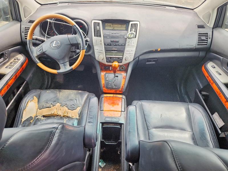 2006 Lexus Rx 330 VIN 2T2HA31U16C106812 COPART salvage auction — MINOR DENT/SCRATCHES, MA - CERTIFICATE OF TITLE, sold $1,100 on 2026-07-22 (photo 8)