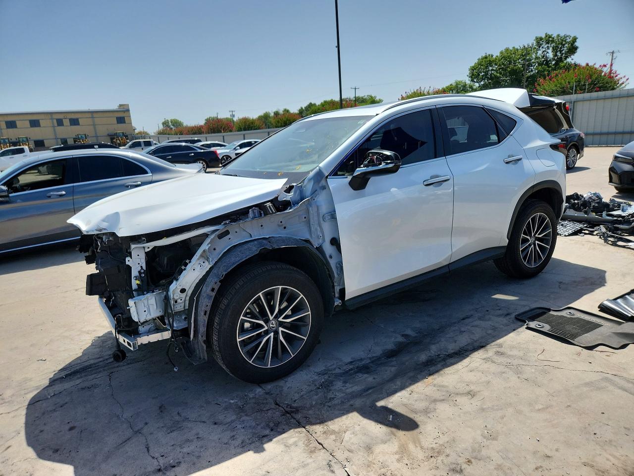 2025 Lexus NX 350h VIN JTJGKCEZ3S2046993 — COPART salvage auction photo