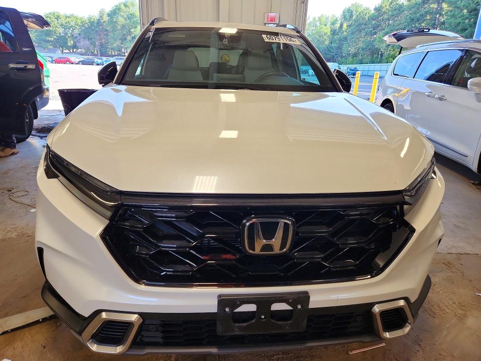 2023 Honda Cr-v VIN 7FARS6H9XPE006900 COPART salvage auction — SIDE, MN - CERT OF TITLE-SALVAGE, sold $11,300 on 2026-07-28 (photo 5)