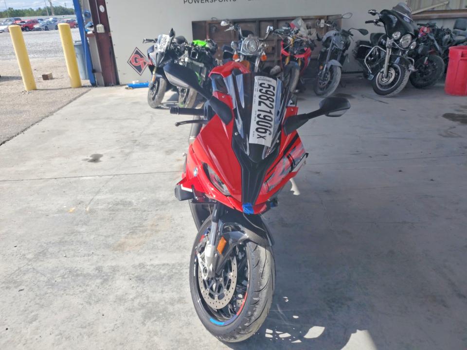 2023 BMW S VIN WB10E6306P6H82134 COPART salvage auction — SIDE, Fl - Cert Of Title Slvg Rebuildable, sold $11,100 on 2026-07-17 (photo 2)
