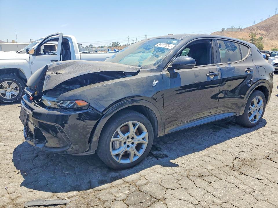 2024 Dodge Hornet VIN ZACPDFCW0R3A32757 COPART salvage auction — FRONT END, Ca - Salvage Certificate (P), sold $3,100 on 2026-07-30 (photo 1)
