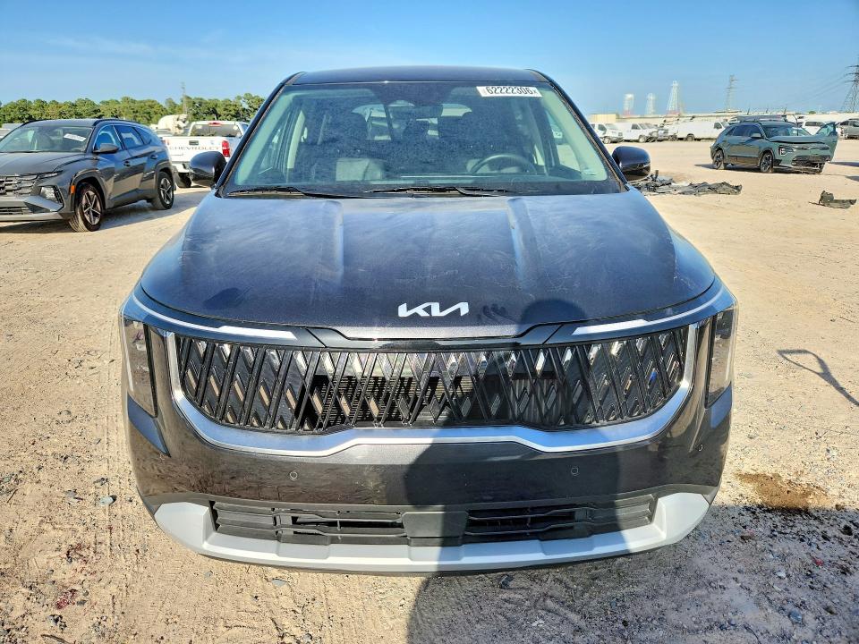 2026 Kia Carnival VIN KNDNB5KA9T6128872 COPART salvage auction — WATER/FLOOD, Fl - Cert Of Title-Slvg Rebld Flood, sold $17,700 on 2026-07-24 (photo 5)