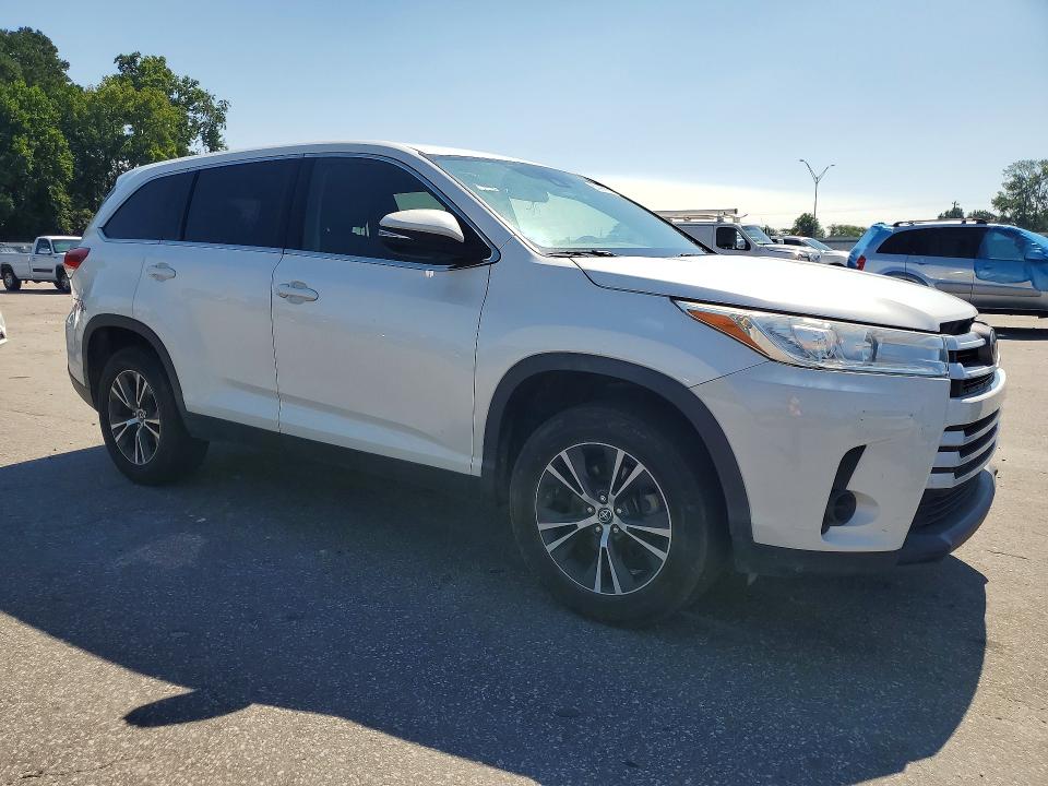 2019 Toyota Highlander VIN 5TDZZRFH8KS356906 COPART salvage auction — REAR END, Nc - Dealer Only Clean Title (P), sold $10,500 on 2026-07-30 (photo 4)