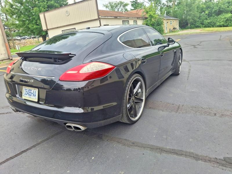2010 Porsche Panamera VIN WP0AB2A75AL063293 COPART salvage auction — NORMAL WEAR, Mo - Dealer Only Salvage Title (P), sold $850 on 2026-08-04 (photo 4)