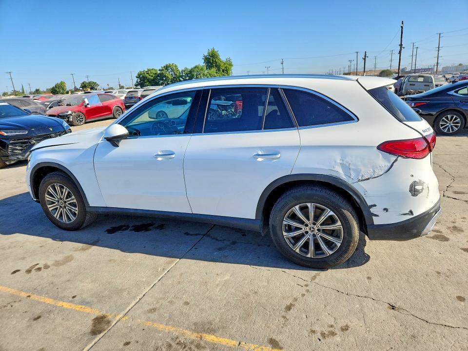 2024 Mercedes-benz Glc class VIN W1NKM4GB3RF174711 COPART salvage auction — FRONT END, CA - SALVAGE CERTIFICATE, sold $13,800 on 2026-07-14 (photo 2)